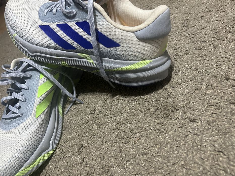 Кроссовки Adidas