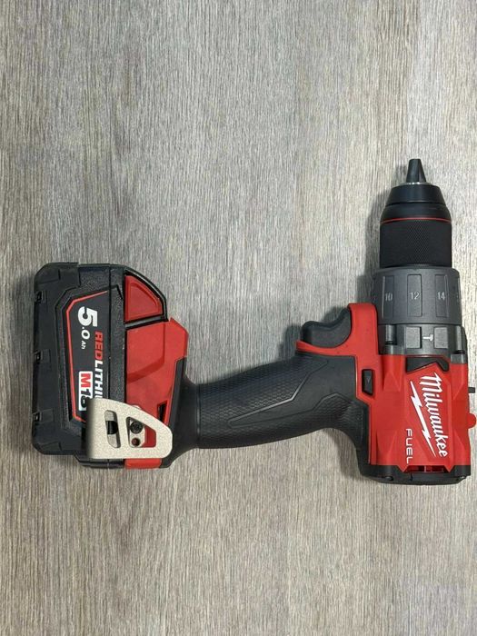 Комплект акумулаторни инструменти Milwaukee M18 FPP2A2-502X
