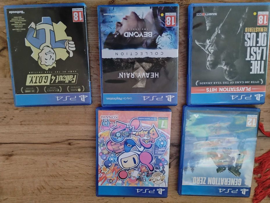 Lot întreg 5 jocuri PS4