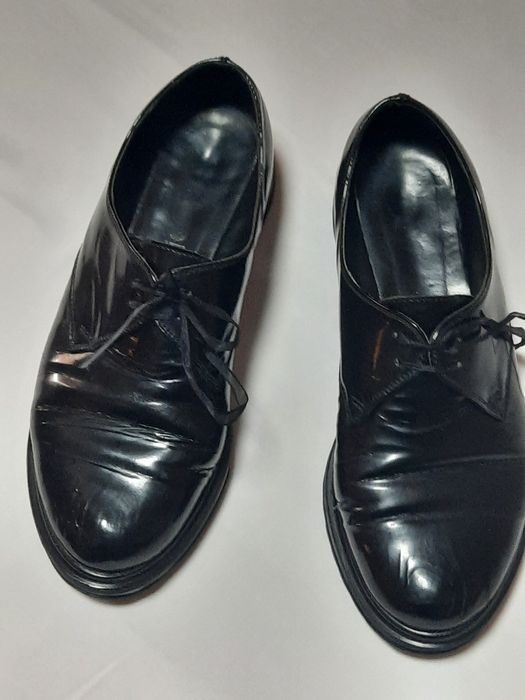 Incaltaminte din piele naturala