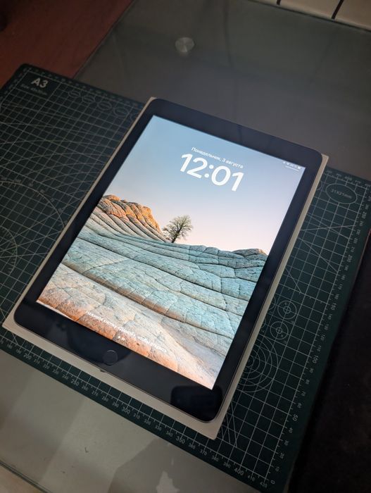 Apple iPad 6, 128гб