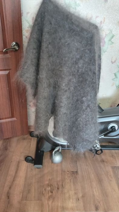 Пуховый очень тёплые платок,