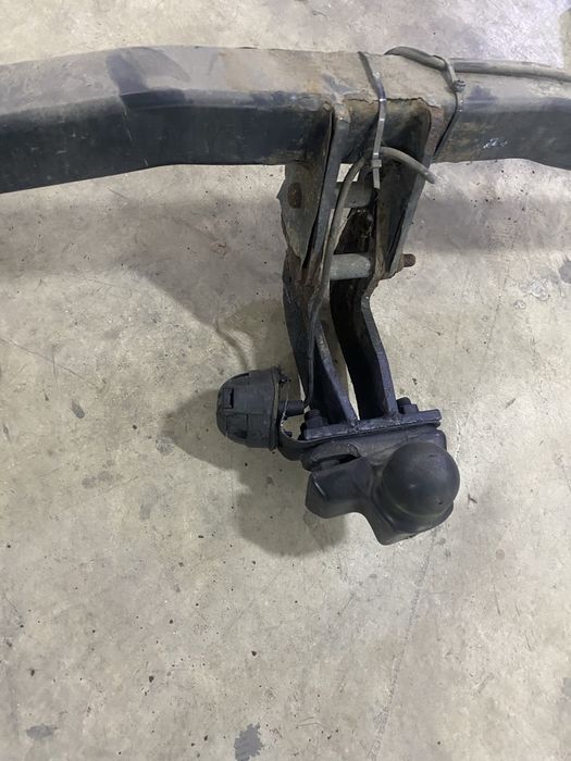 Теглич за VW Tiguan / Audi Q3