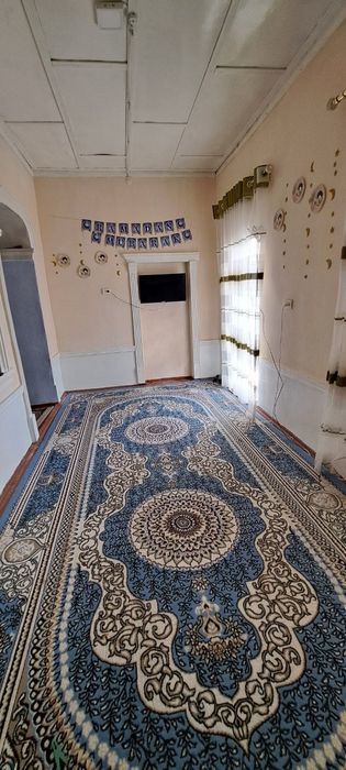 Hamma sharoyitga ega 3.5 sotixli hovli srochna sotiladi