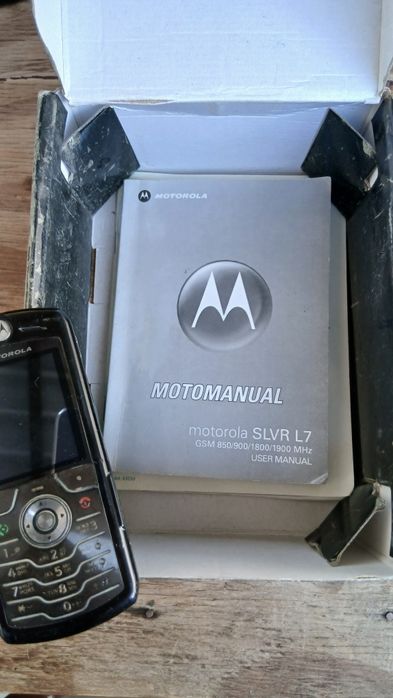 Легендарный Motorola SLVR L7