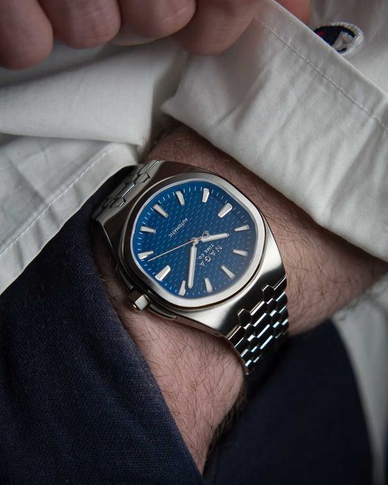 Naga Time Co. 39 Ocean Blue