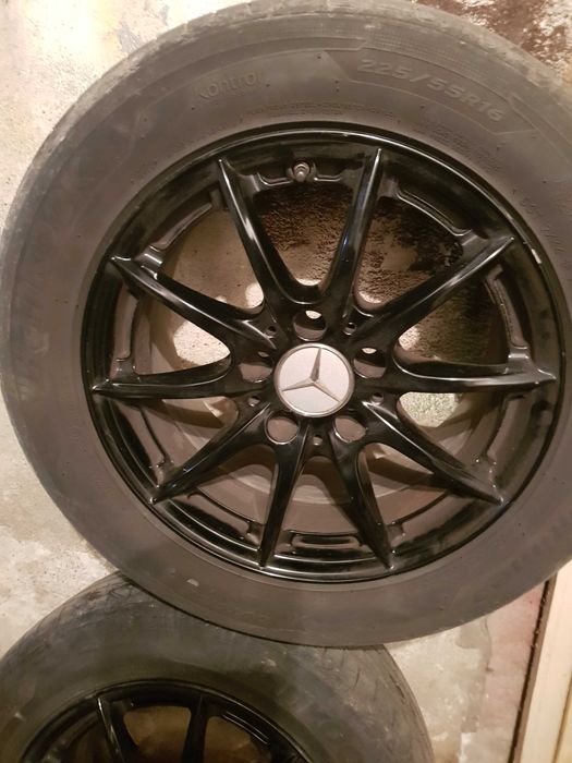 Продава оригинални джанти к гуми за Мерцедес w212 от 2009 до 2013 г.