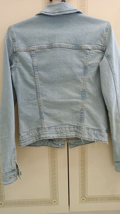 Джинсовая куртка