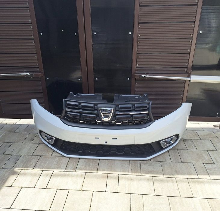 Bara fata Capota aripi faruri trager radiatore logan logan mcv sandero