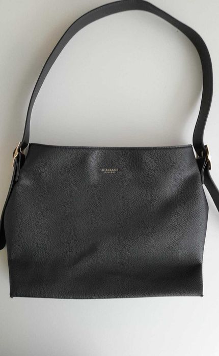 Класическа черна чанта Diana & Co от еко кожа