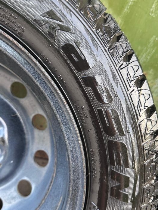 Продам диски с резиной