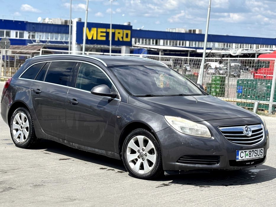 SUPER OFERTA Opel insignia 2010 130cp 2.0 VAND URGENT!! Pret 2000 EURO