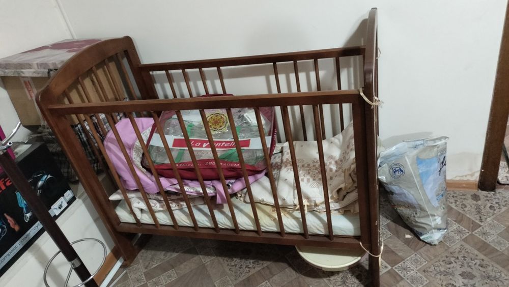 Манеж детский продам