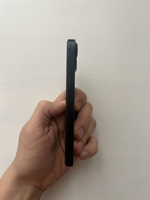 Продам iphone 13 mini