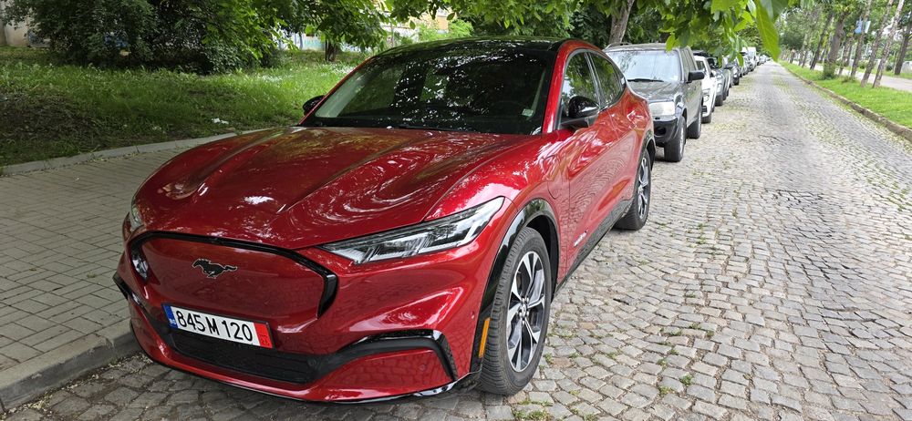 Ford Mustang Mach e, PREMIUM +,99kw 4x4