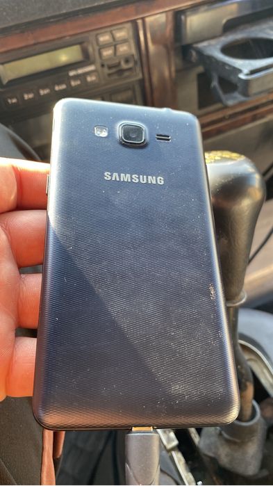 Самсунг J2 prime