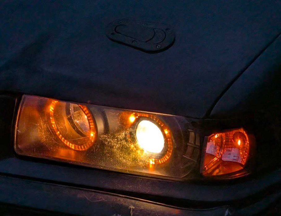 Фары на BMW E36 в хорошем состоянии
