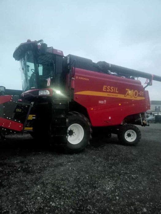 Комбайн Есиль 740-01