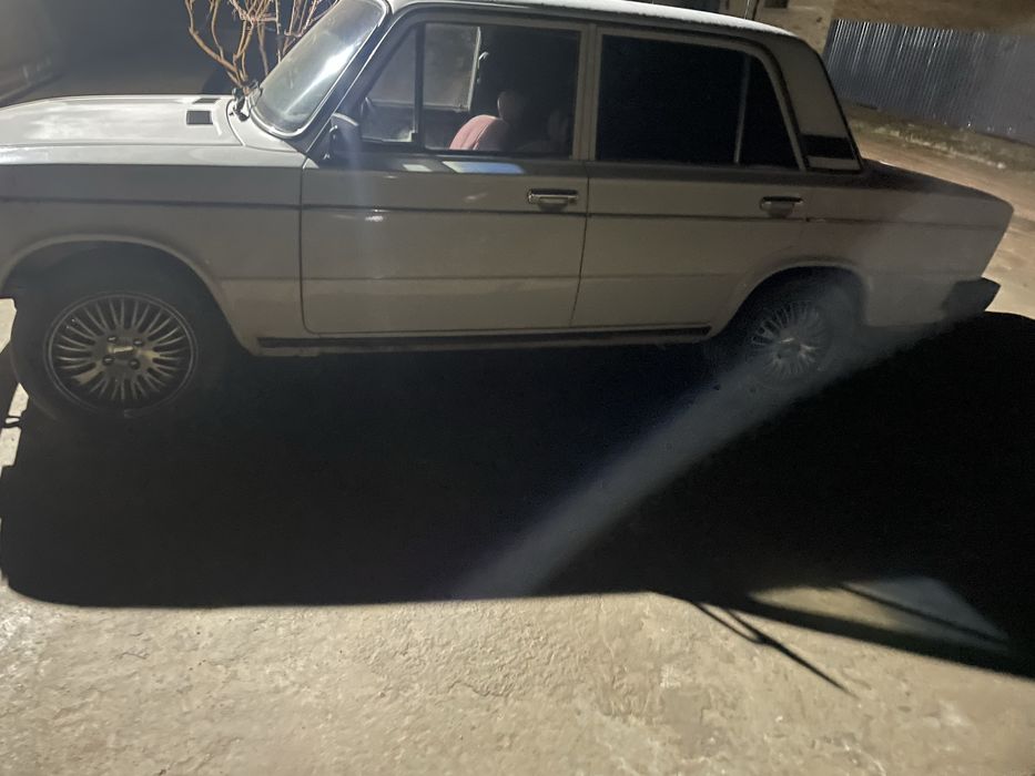Vaz 2106 sotiladi