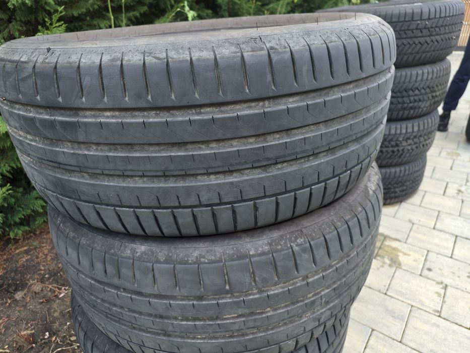 4 Anvelope Vara 275 50 r20 Falken MO