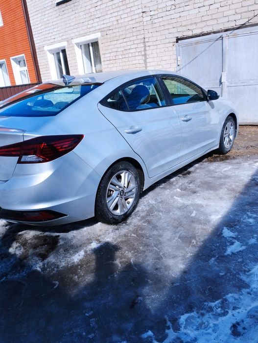 Продам элантру 2019года