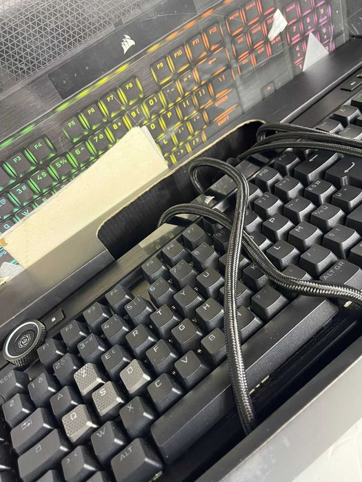 NDP Amanet NON-STOP Bld.Iuliu Maniu 69 Tastatura Corsair K100 (46040)