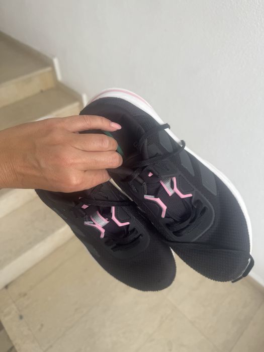 Маратонки Adidas