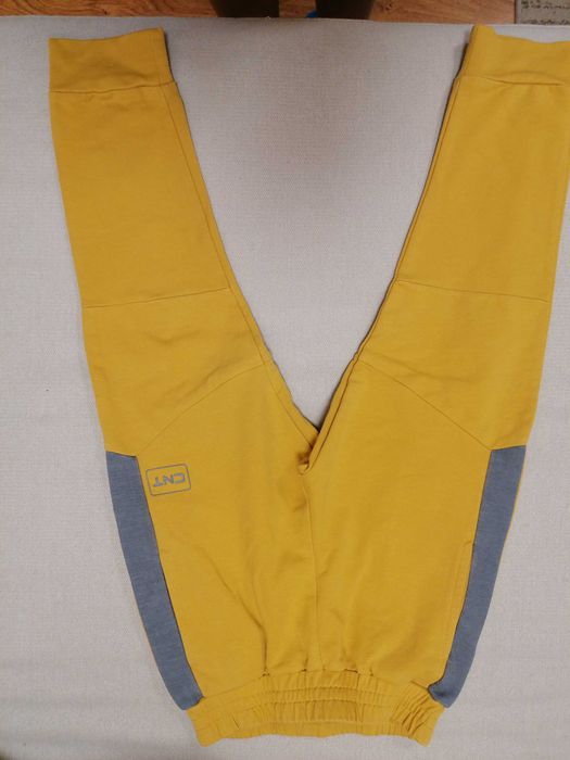 Детски комплект Contrast р-р 104, Детски дънки Dirkje - р-р 92,  98,