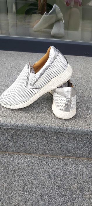 Дамски маратонки