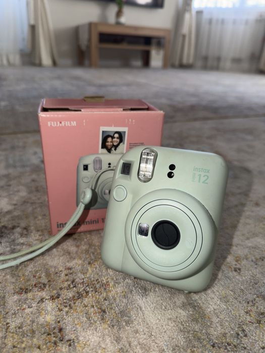 Фотоаппарат Fujifilm Instax Mini 12