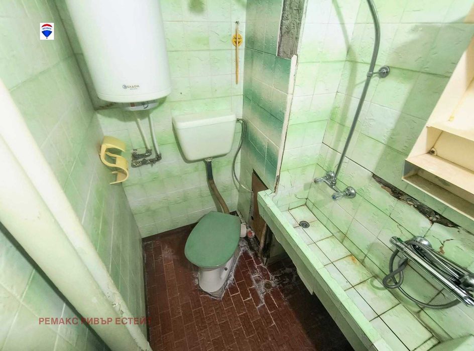 Продава се Двустаен апартамент в Русе, Дружба 3 - 58 кв.м за 1018 €/кв.м - Снимка #14