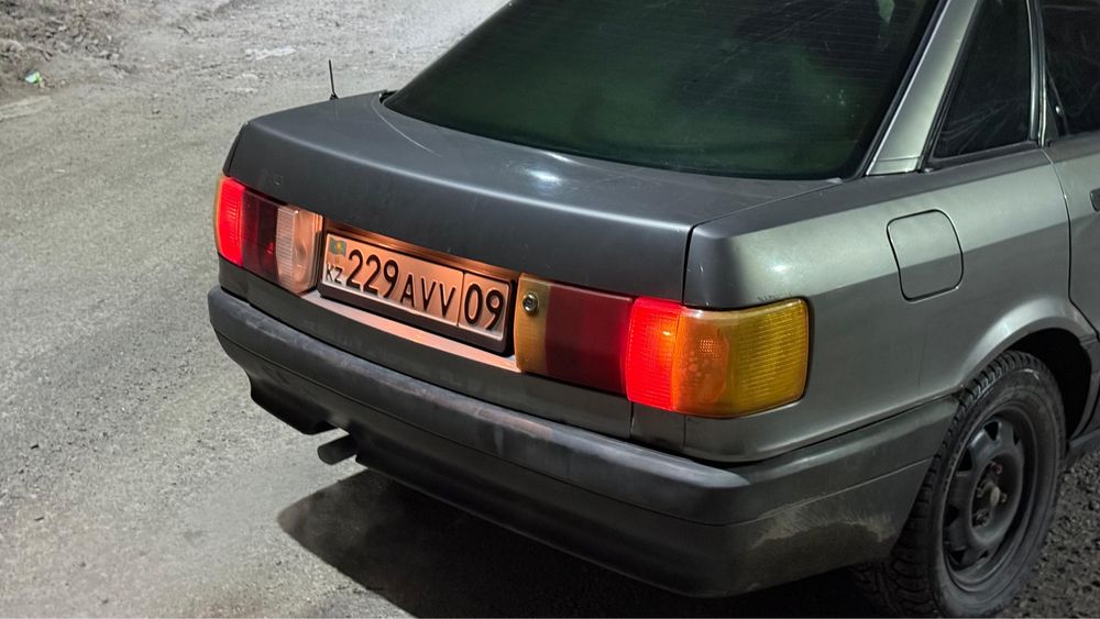 Продам Audi 80 B3