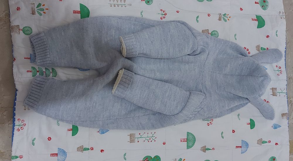 Детская одежда комбинезон вязанный