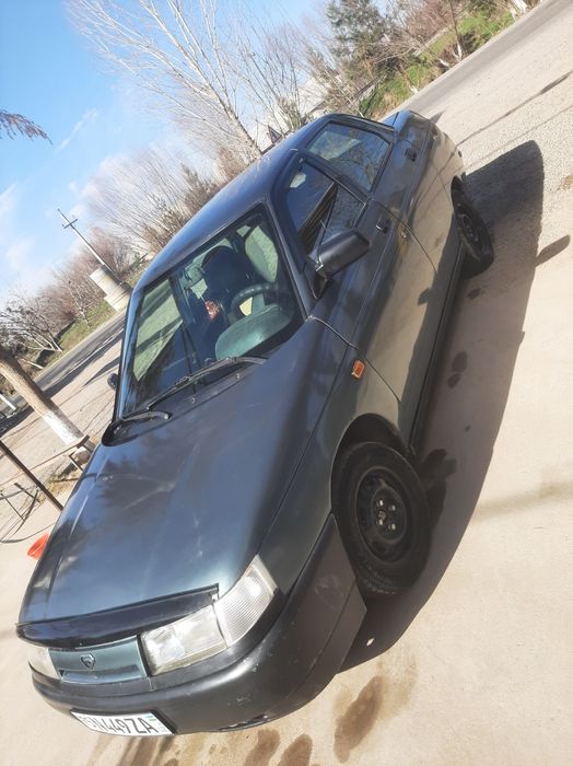 Лада мошинаси  сотилади