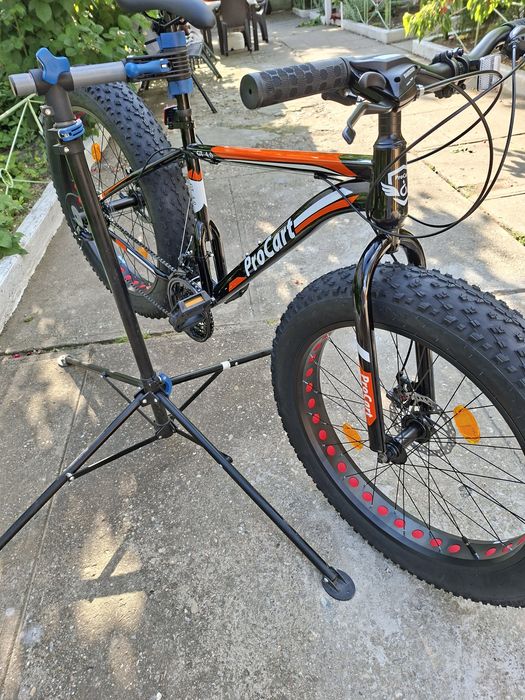 Biciclata tip,,fat bike,,noua (la cutie) !Negociabil!