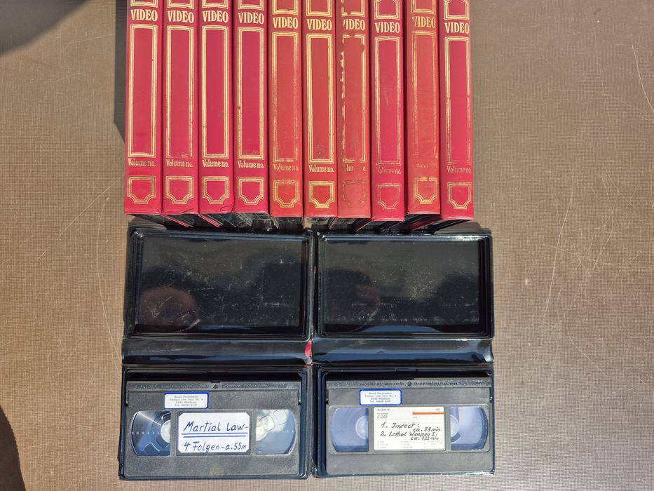 Vând Lot 12 casete video VHS originale Sony de 180-240 minute colectie de filme diferite genuri