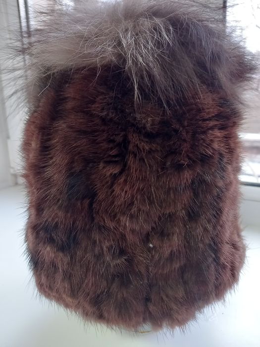 Срочно продаётся головные уборы