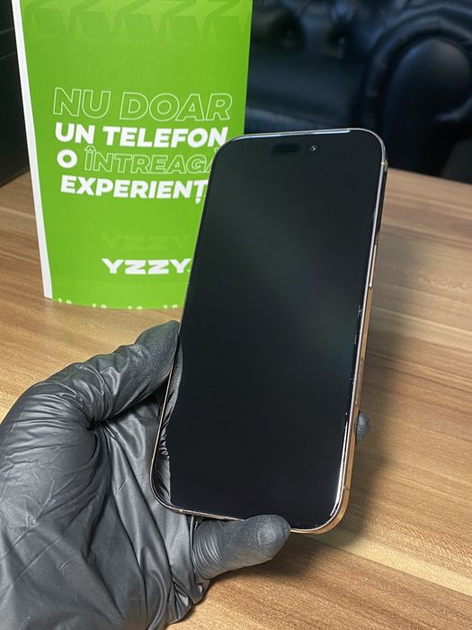 iPhone 16 Pro • 256 GB • Desert Titanium