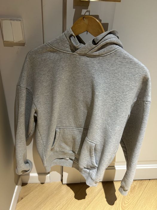 Обычный серый худи