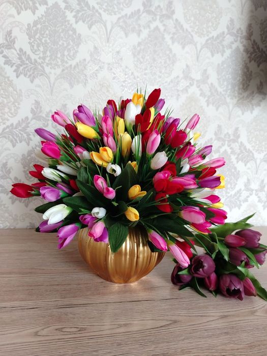 Sovga uchun suniy gullar