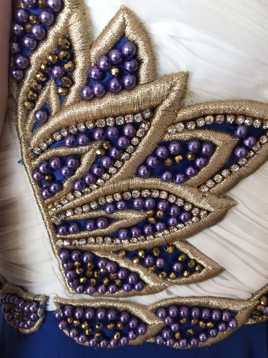 Вечерные платья...