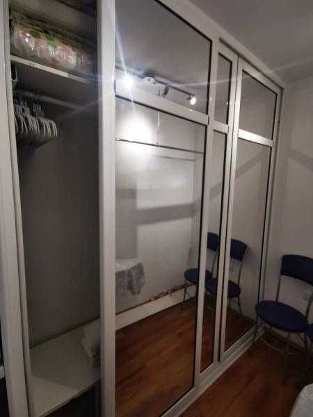 Тристаен апартамент срещу хотел България!