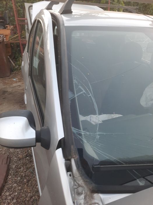 Dacia Logan 1.2/AC /Avariat