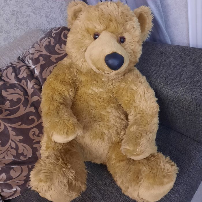 Продам игрушку медведь плюшевый