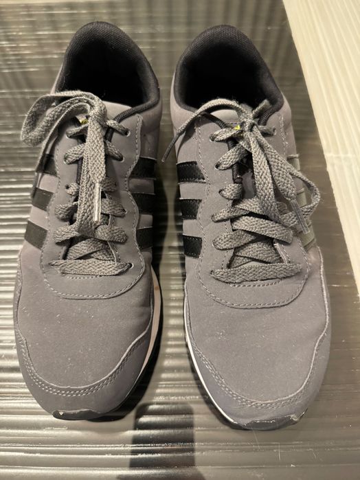 Маратонки Adidas