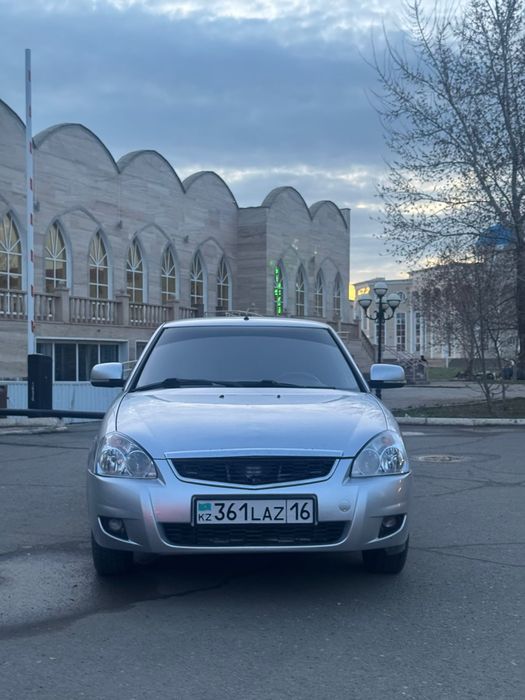 2070 приора 2 в сред сост