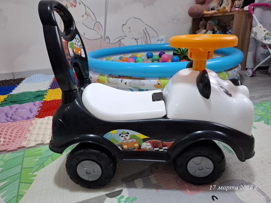 Продам машинку каталку толокар Полесье