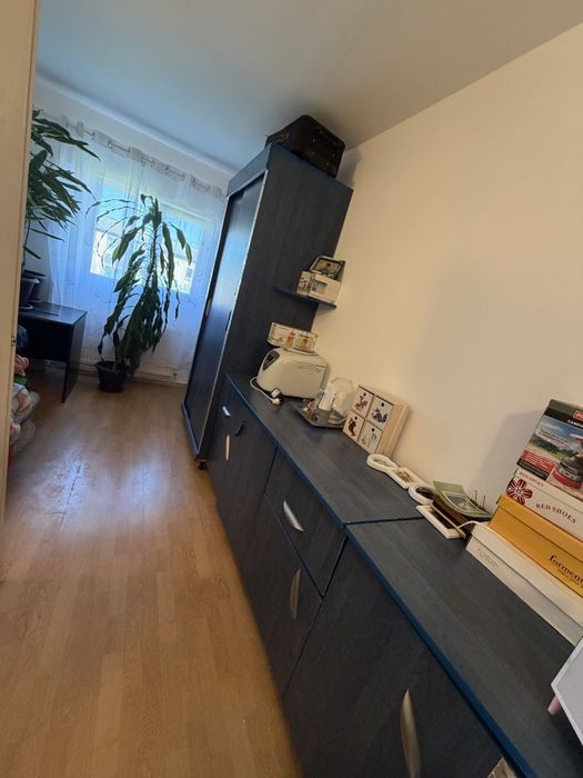 Apartament 3 camere , Etaj 4