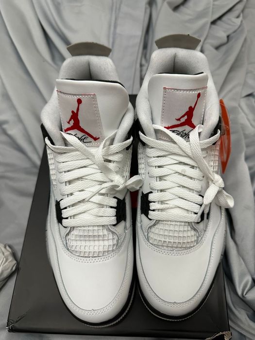 Nike Air Jordan 4 Retro White Cement