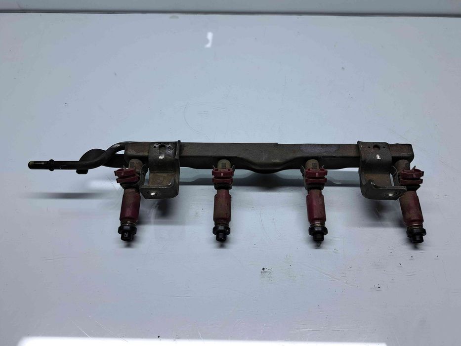 Rampa injectoare MAZDA 3 (BK) [Fabr 2003-2009] OEM 1.6 Benz Z6 77KW /